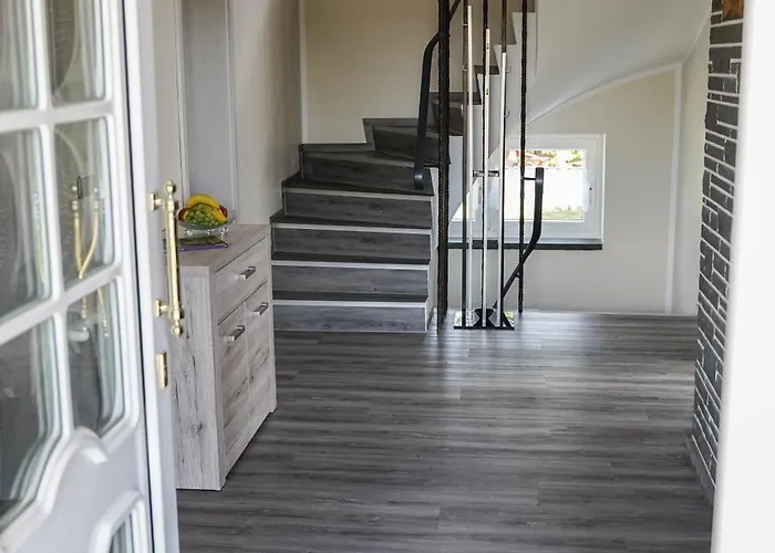 Eifelwind Kamberg بيت للعطل هيلينثال